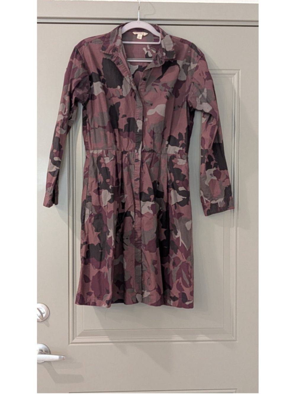 Women's Gap Purple Camo Long Sleeve Dress Size 2